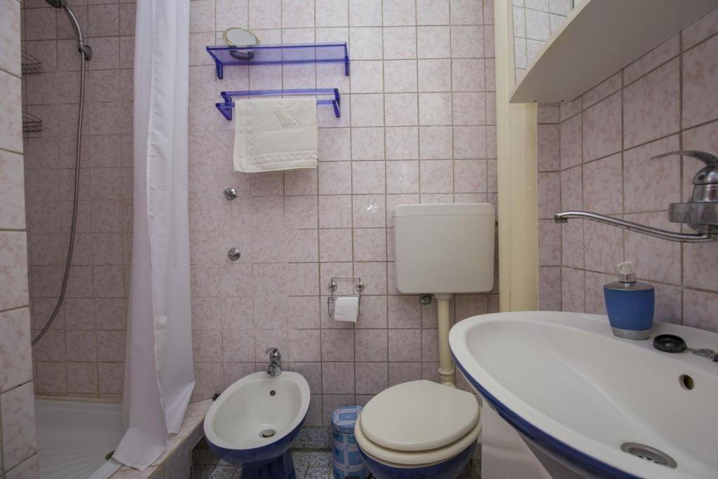 Apartman Laurus Malinska Exteriér fotografie